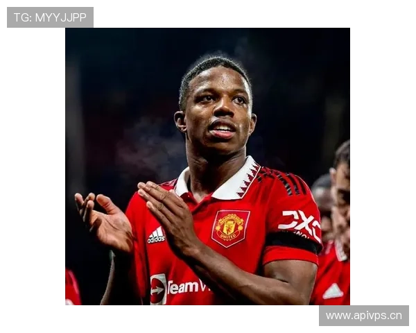 曼联争四形势持续变化,对赛季收官阶段走势带来关键影响 曼联争四形势持续变化,对赛季收官阶段走势带来关键影响