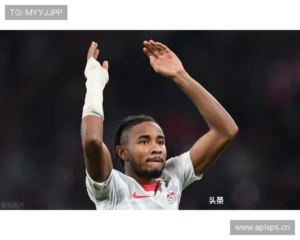 恩昆库前场自由人角色的多位置适配性分析