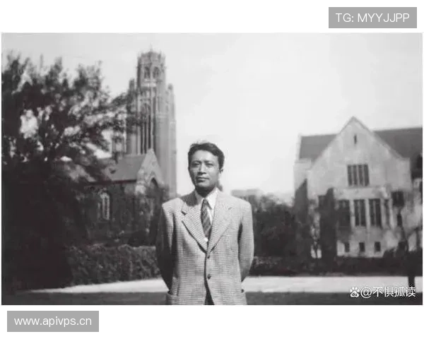 陈梦家的冰箱里只放蛋白粉和冰水